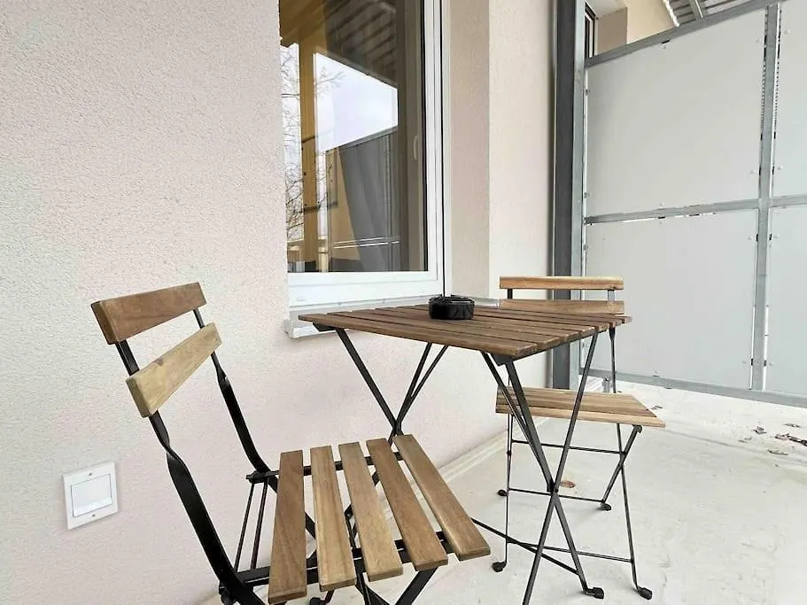 Am1094 - Moderne Monteurwohnung Uebergangswohnung Amberg Germany